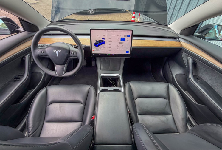Tesla Model 3 STANDARD RANGE ATTELAGE 