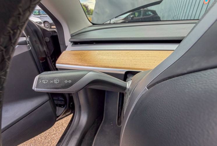Tesla Model 3 STANDARD RANGE ATTELAGE 