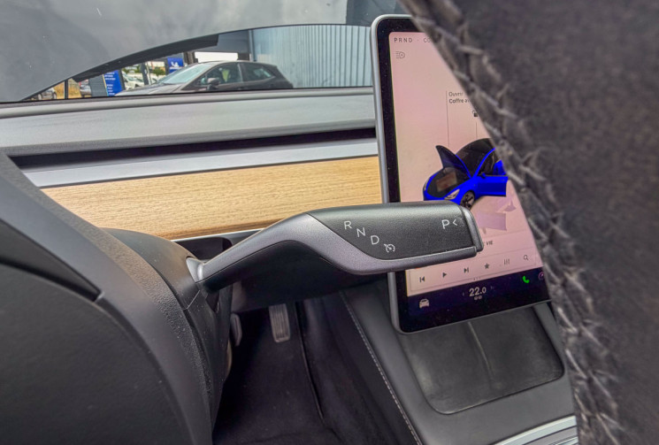 Tesla Model 3 STANDARD RANGE ATTELAGE 