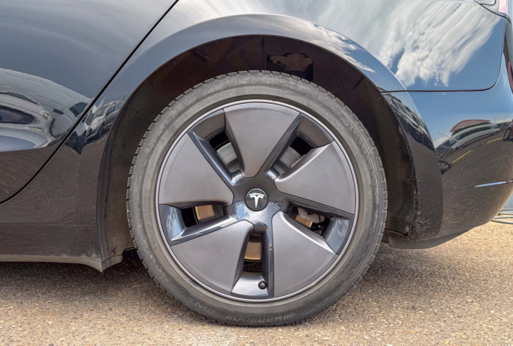 Tesla Model 3 STANDARD RANGE ATTELAGE 