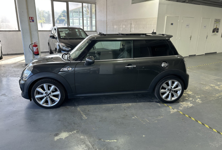 Mini Cooper S 1.6 Hatch 184 / Suivi complet Mini / Toit ouvrant / Cuir / Régulateur