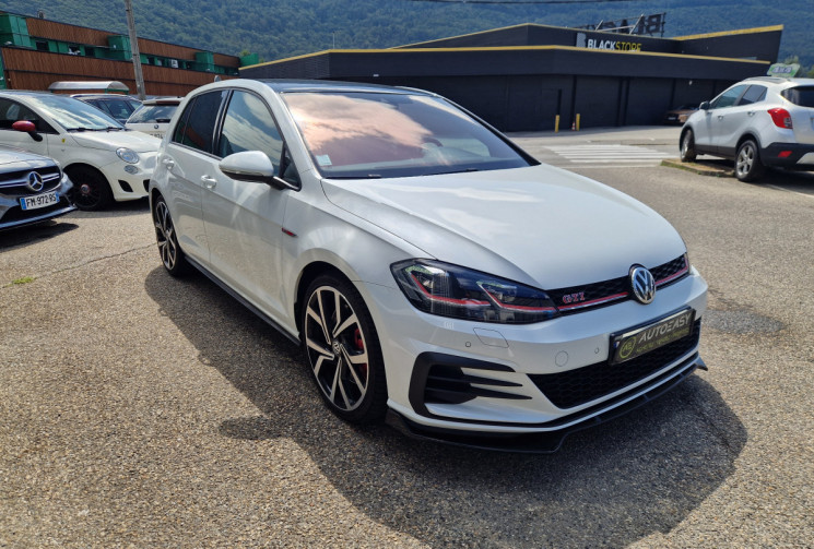 Volkswagen Golf VII gti performance 