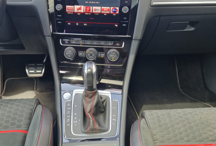 Volkswagen Golf VII gti performance 