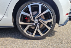 Volkswagen Golf VII gti performance 