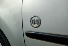 Peugeot 107 5 Portes - 1.0 Essence - Edition 64