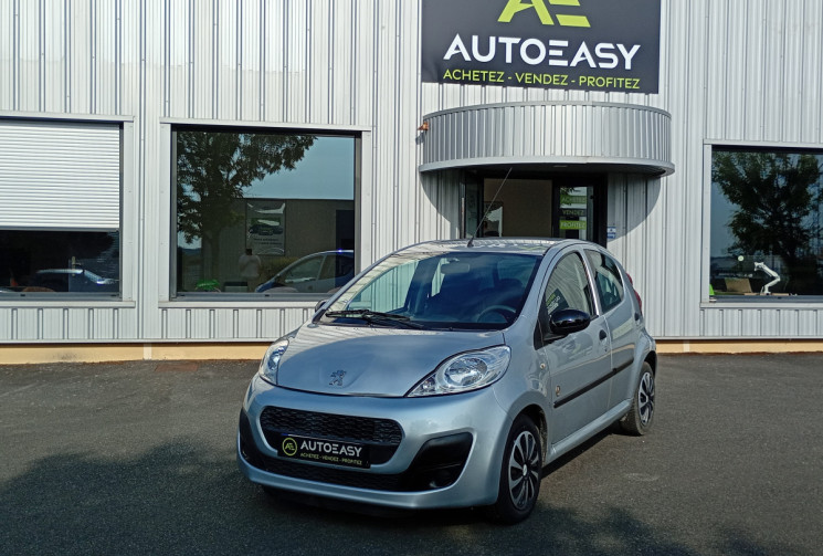 Peugeot 107 5 Portes - 1.0 Essence - Edition 64