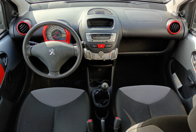 Peugeot 107 5 Portes - 1.0 Essence - Edition 64