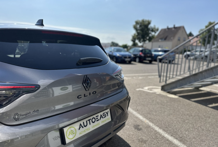 Renault Clio  ESPRIT ALPINE E-Tech Full Hybrid 145 /  1ERE MAIN