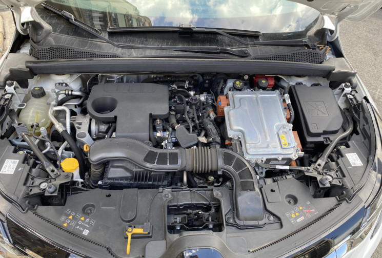 Renault Captur E-TECH 1.6 i 145 HYBRID INTENS 35800 KMS