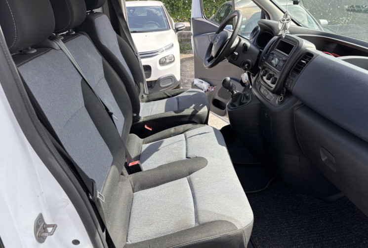 Opel VIVARO  1.6 CDTI 2900 120 L1H1 3 places