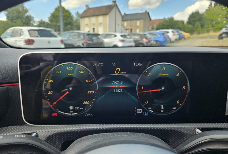 Mercedes Classe A 200 W177 2.0 150 8G-DCT AMG LINE PACK BLACK