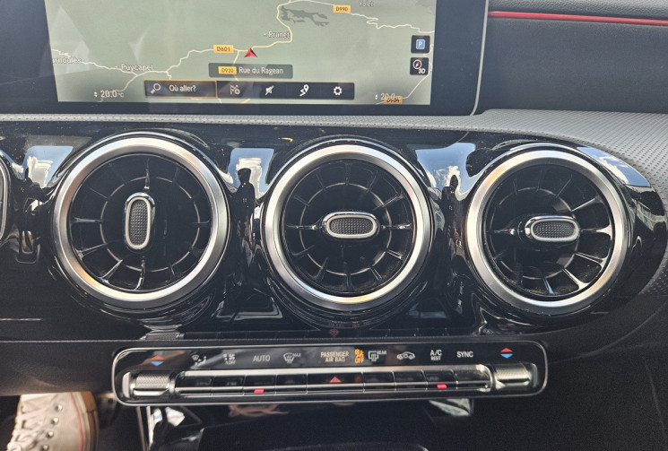 Mercedes Classe A 200 W177 2.0 150 8G-DCT AMG LINE PACK BLACK