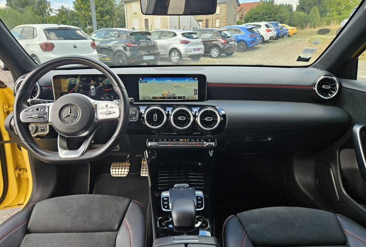 Mercedes Classe A 200 W177 2.0 150 8G-DCT AMG LINE PACK BLACK
