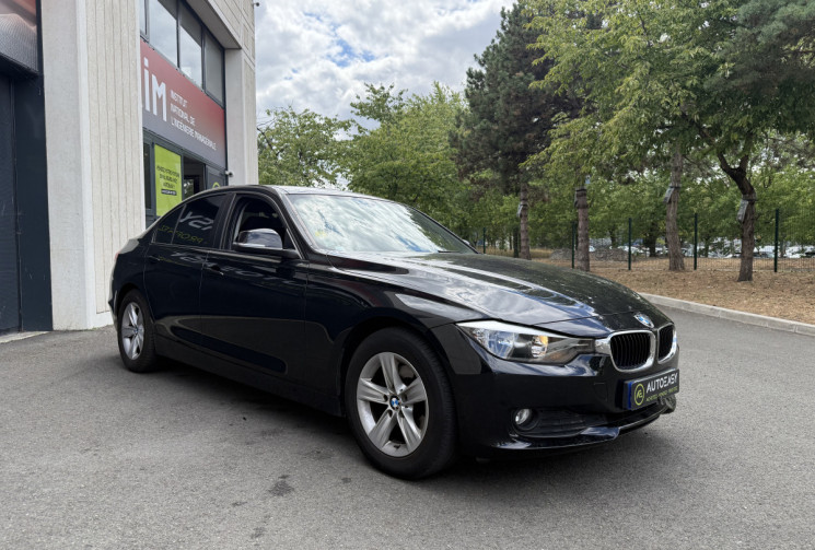 BMW Série 3 F30 318D 143 LOUNGE
