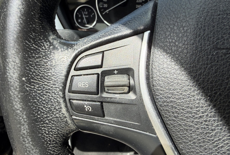 BMW Série 3 F30 318D 143 LOUNGE