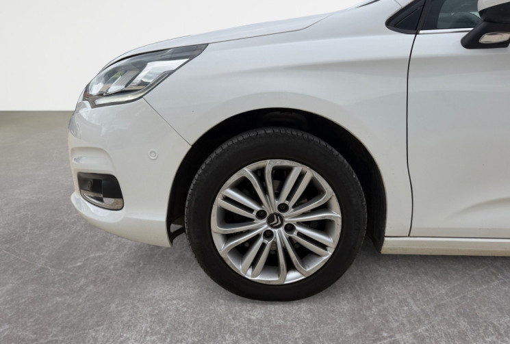 Citroën C4 1.6 BLUE HDi 100 MILLENIUM BUSINESS / CARPLAY / RADAR DE RECUL / DISTRIBUTION 03/26