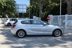 BMW Série 1 114i 102 Urban Life 3P / Radars AV AR / GPS / Keyless / Entretien à Jour