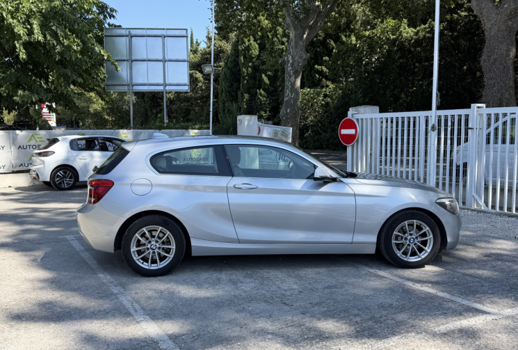 BMW Série 1 114i 102 Urban Life 3P / Radars AV AR / GPS / Keyless / Entretien à Jour