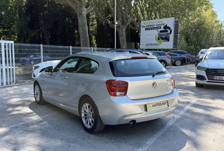 BMW Série 1 114i 102 Urban Life 3P / Radars AV AR / GPS / Keyless / Entretien à Jour