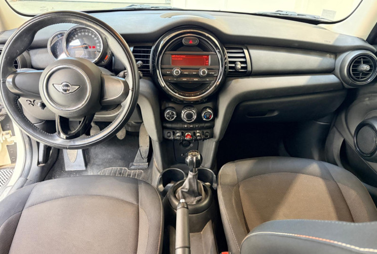 Mini MINI 5 PORTES ONE - Ess 102cv - CLIM - ENTRETIEN JUIL 26 & 4 PNEUS NEUFS