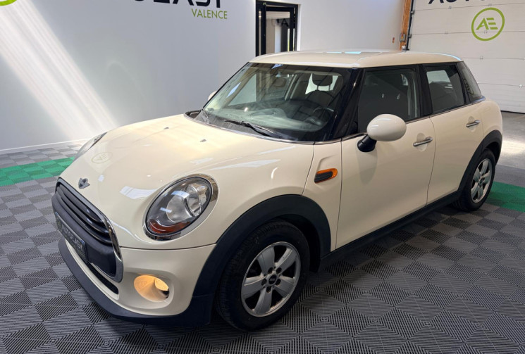 Mini MINI 5 PORTES ONE - Ess 102cv - CLIM - ENTRETIEN JUIL 26 & 4 PNEUS NEUFS