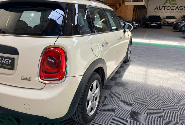 Mini MINI 5 PORTES ONE - Ess 102cv - CLIM - ENTRETIEN JUIL 26 & 4 PNEUS NEUFS