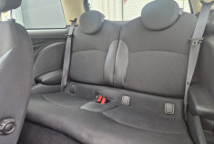 Mini Mini 2 (R56) LCI COOPER 1.6 I * CT VIERGE * BIP DE RECUL * CLIM * CARNET COMPLET MINI