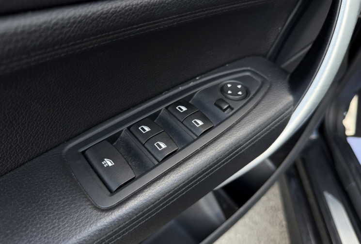 BMW Série 2 235i boite manuelle - M Sport