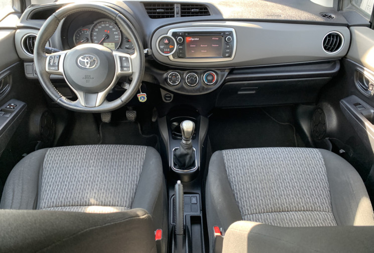 Toyota Yaris III 1.3 100 VVT-I DYNAMIC