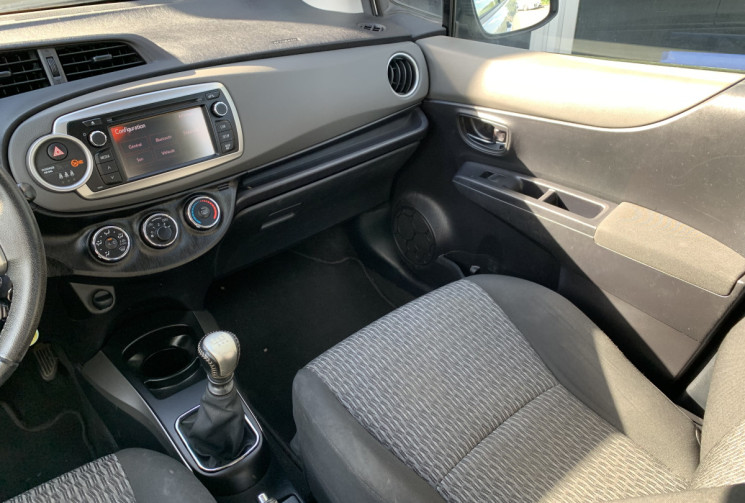 Toyota Yaris III 1.3 100 VVT-I DYNAMIC