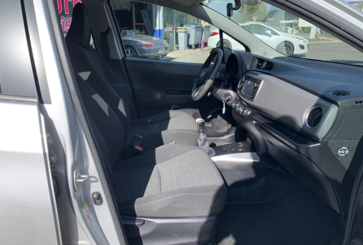 Toyota Yaris III 1.3 100 VVT-I DYNAMIC