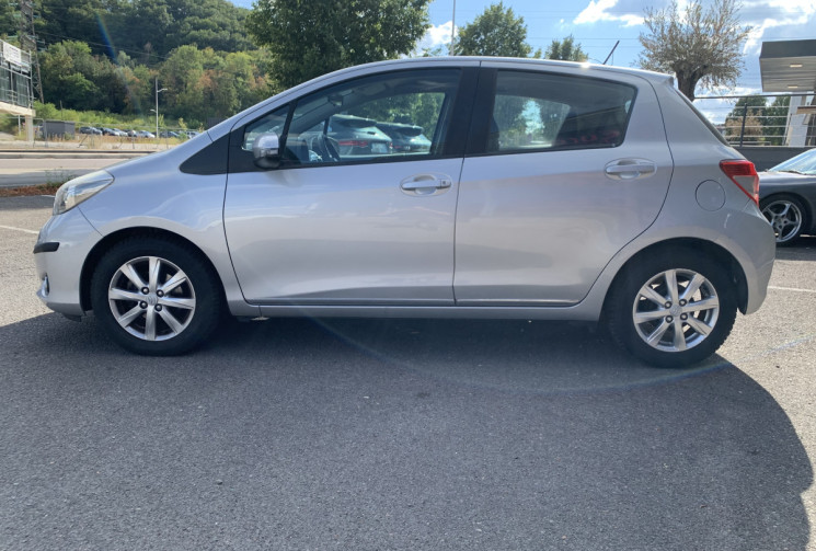 Toyota Yaris III 1.3 100 VVT-I DYNAMIC