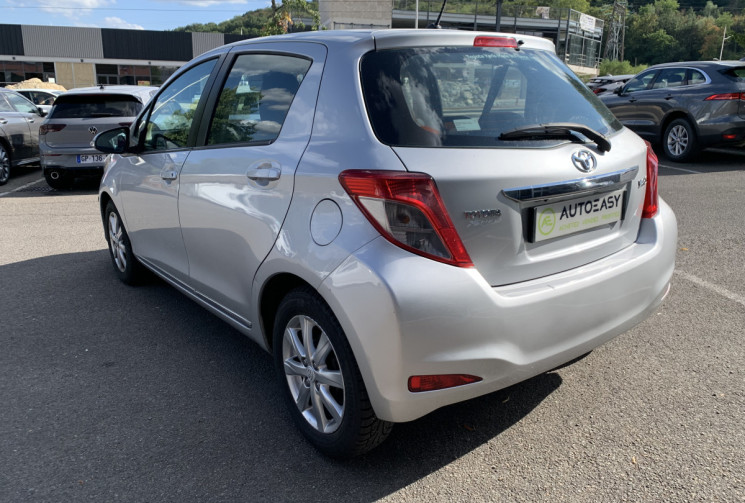 Toyota Yaris III 1.3 100 VVT-I DYNAMIC