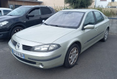 Renault LAGUNA 2.0 16 v POUR PRO DE l'AUTO
