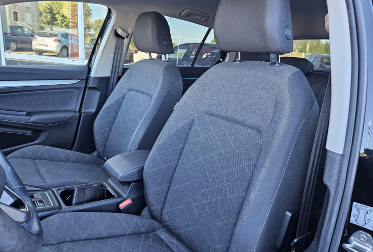 Volkswagen Golf VIII 2.0 TDI 115 DSG7 LIFE