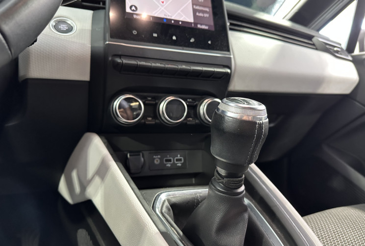 Renault Clio 1.0 TCe 100 Intens Rien à prévoir /Suivi Renault /Carplay /Caméra de recul / Régulateur