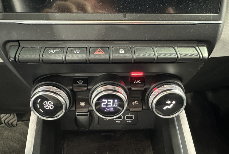 Renault Clio 1.0 TCe 100 Intens Rien à prévoir /Suivi Renault /Carplay /Caméra de recul / Régulateur