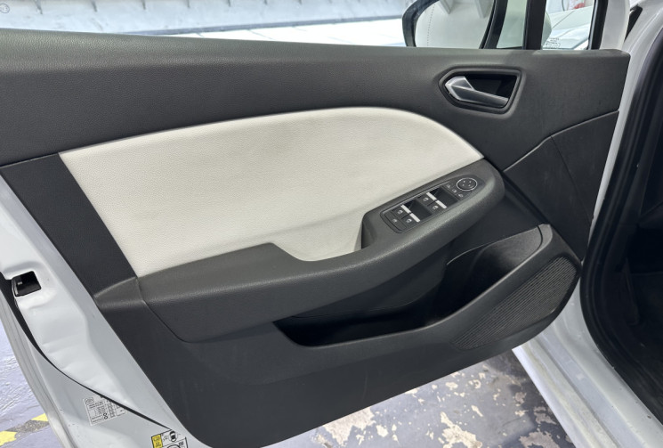 Renault Clio 1.0 TCe 100 Intens Rien à prévoir /Suivi Renault /Carplay /Caméra de recul / Régulateur