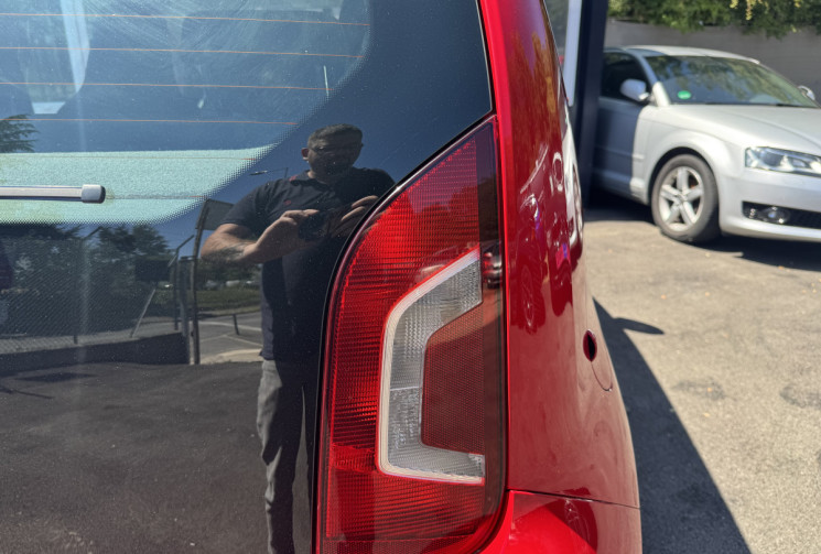 Volkswagen up! 3 portes 1.0 i 12V 60 cv