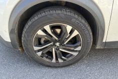 Peugeot 2008  1.2 PURE TECH 155 GT PACK EAT · 5 portes · 5 places · 3 cyl.