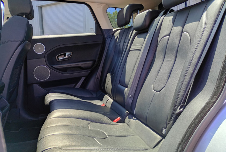 Land-Rover Range Rover Evoque  PRESTIGE 2,2 TD4 150 BVA - ATTELAGE / SON MERIDIAN
