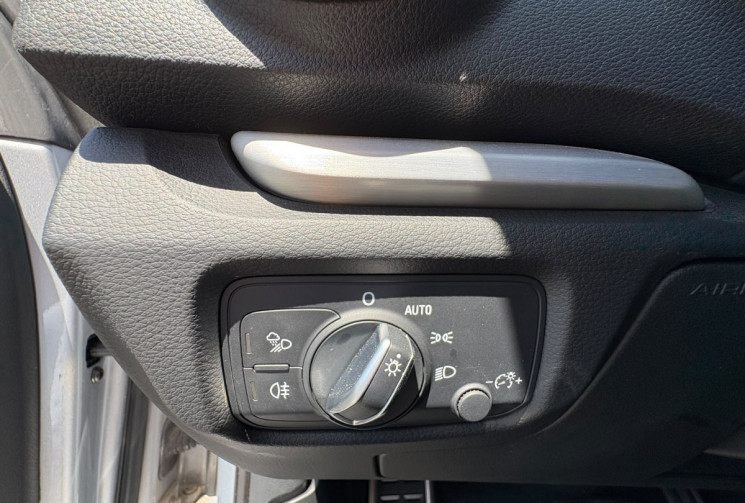 Audi A3 SPORTBACK 2.0 150 S LINE / BOITE AUTO / TRES BON ETAT / GARANTIE 12 MOIS