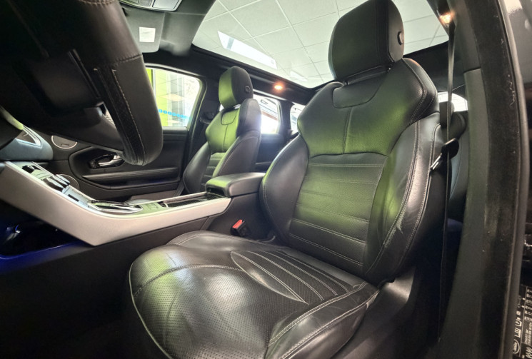 Land-Rover Range Rover Evoque 2.0 180 CH DYNAMIC