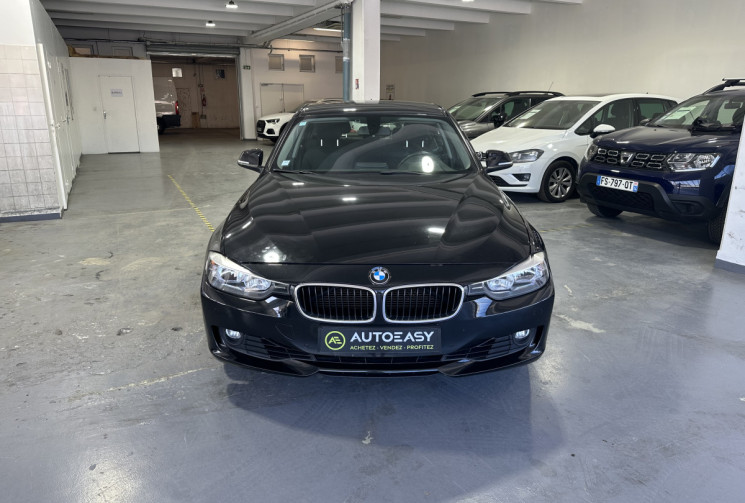 BMW Série 3 - 320i Lounge 184 Très bel état / Suivi rigoureux BMW / Clim auto / Radar AR