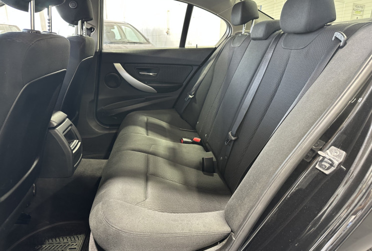 BMW 320i  Business
