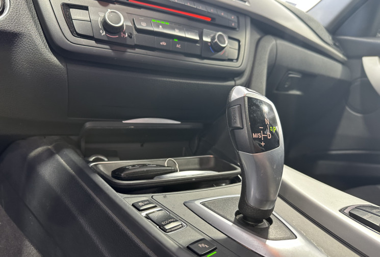 BMW 320i  Business