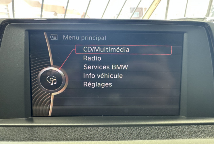 BMW Série 3 - 320i Lounge 184 Très bel état / Suivi rigoureux BMW / Clim auto / Radar AR