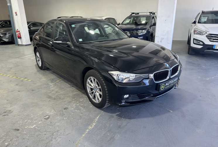 BMW Série 3 - 320i Lounge 184 Très bel état / Suivi rigoureux BMW / Clim auto / Radar AR