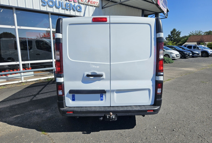 Renault Trafic III 2.0 DCI 145 GRAND CONFORT 6 PLACES