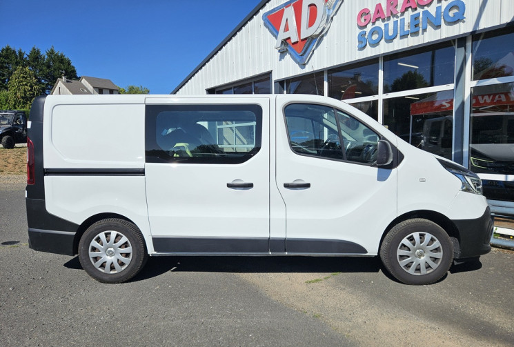 Renault Trafic III 2.0 DCI 145 GRAND CONFORT 6 PLACES